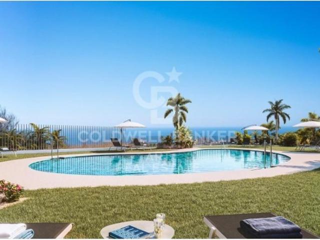 Piso de lujo de 118 m2 en venta en Benalmádena, España