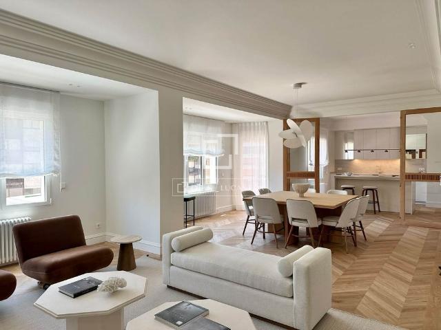 Piso exclusivo de 226 m2 en venta en Madrid, España