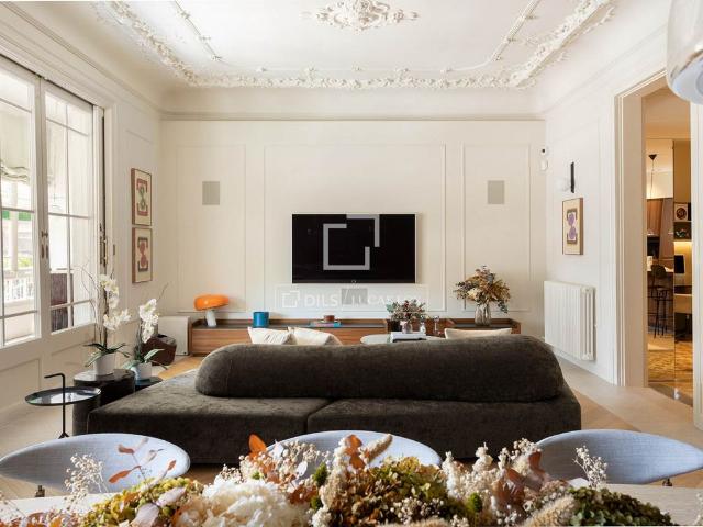 Piso exclusivo de 231 m2 en venta en Barcelona, Cataluña