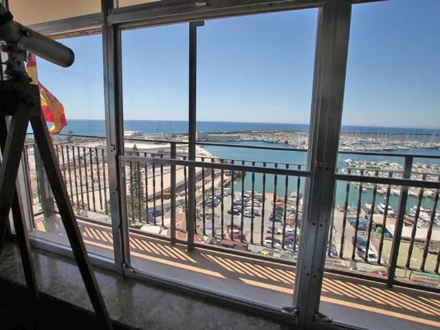 Piso exclusivo de 246 m2 en venta en Torrevieja, España