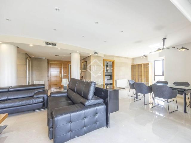 Piso exclusivo de 276 m2 en alquiler en Valencia, España