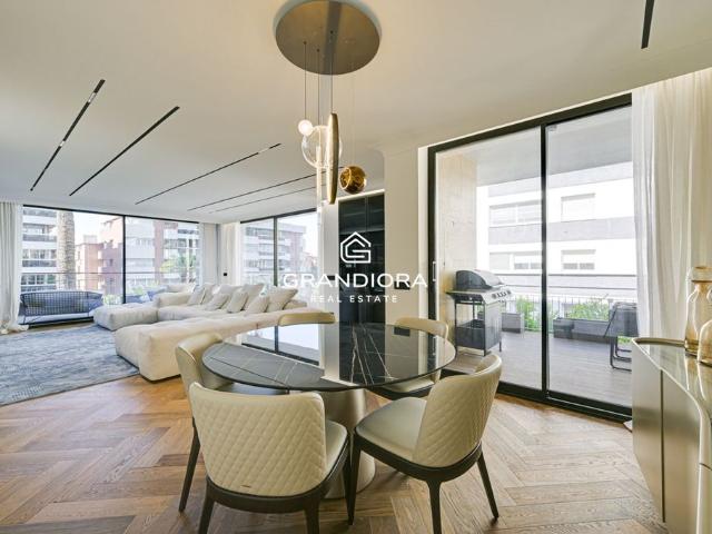 Piso exclusivo de 295 m2 en venta en Barcelona, España