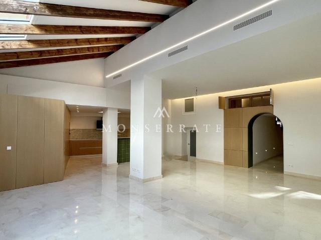 Piso exclusivo de 317 m2 en venta en Calle dels Tomasos 3, Valencia