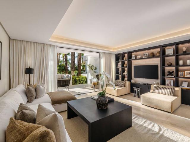 Piso exclusivo en venta en The Golden Mile, Marbella, Andalucía