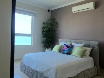 Piso exclusivo en venta en Tocumen, Panamá 130678 LuxuryEstate. Com