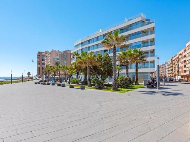 Piso exclusivo en venta en Torrevieja, España