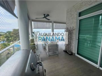 Piso exclusivo en venta en Aguadulce, Panamá 130647 LuxuryEstate. Com
