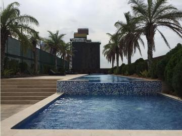 Piso exclusivo en venta en Bella Vista, Provincia de Colón 129275 LuxuryEstate. Com