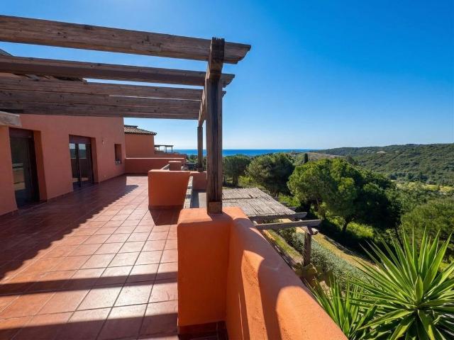 Piso exclusivo en venta en Casares, Andalucía