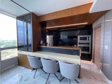 Piso exclusivo en venta en Ciudad de Panamá, Provincia de Panamá 130652 LuxuryEstate. Com