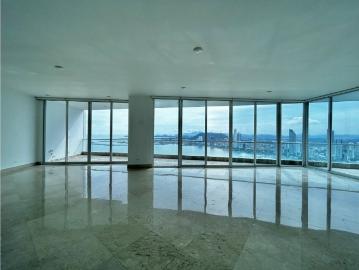 Piso exclusivo en venta en Ciudad de Panamá, 130601 LuxuryEstate. Com