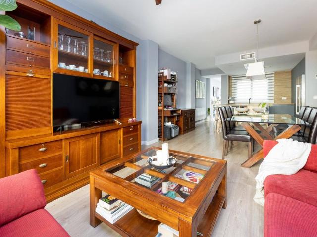Piso exclusivo en venta en Granada, España
