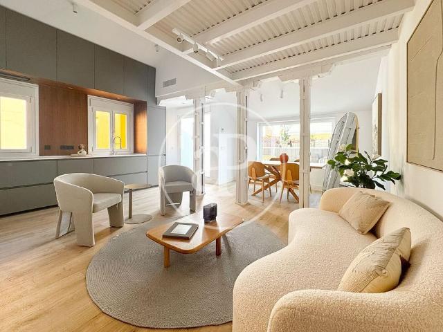 Atico de alto standing de 86 m2 en venta Madrid, Comunidad de Madrid