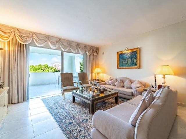 Piso exclusivo en venta en Marbella, España