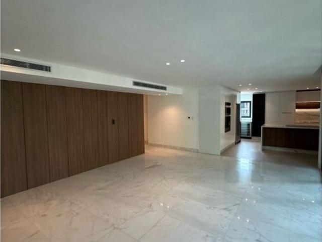 Piso exclusivo en venta en Nueva Caracas, Distrito Capital