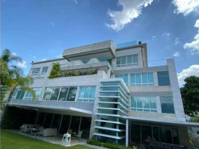Piso exclusivo en venta en Nueva Caracas, Distrito Capital