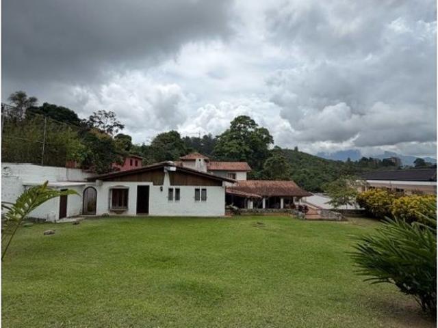 Vivienda de alto standing en venta Nueva Caracas, Venezuela