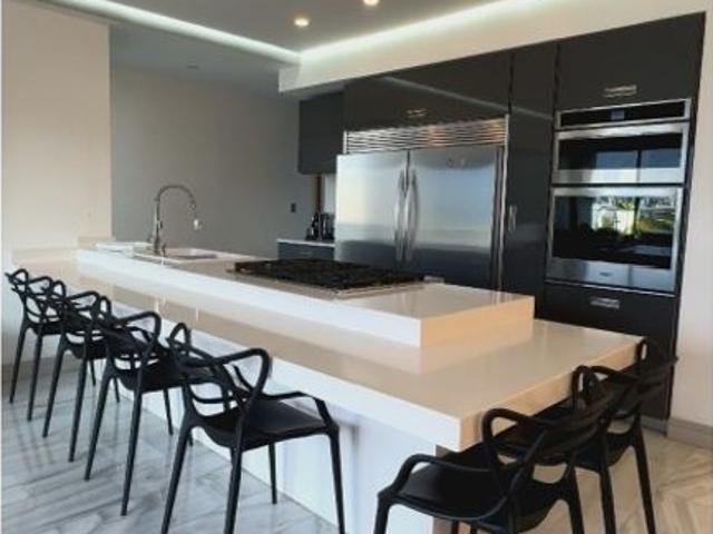 Piso exclusivo en venta en Nueva Caracas, Venezuela