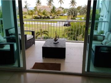 Piso exclusivo en venta en San Carlos, Panamá 129274 LuxuryEstate. Com