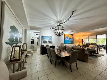 Piso exclusivo en venta en San Carlos, Panamá Oeste 130035 LuxuryEstate. Com