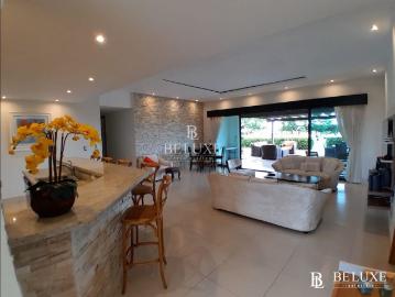 Piso exclusivo en venta en San Carlos, Panamá Oeste 131335 LuxuryEstate. Com