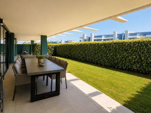 Piso exclusivo en alquiler en Estepona, Andalucía