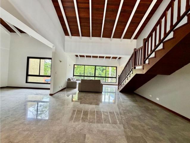 Piso exclusivo en alquiler en Nueva Caracas, Venezuela