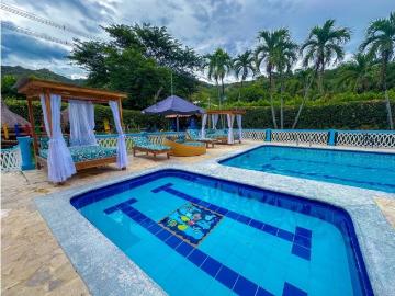 Piso exclusivo en alquiler en Santa Fe de Antioquia, Colombia