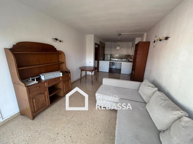 Piso exterior con gran balcón en la zona de Gomila El Terreno Palma