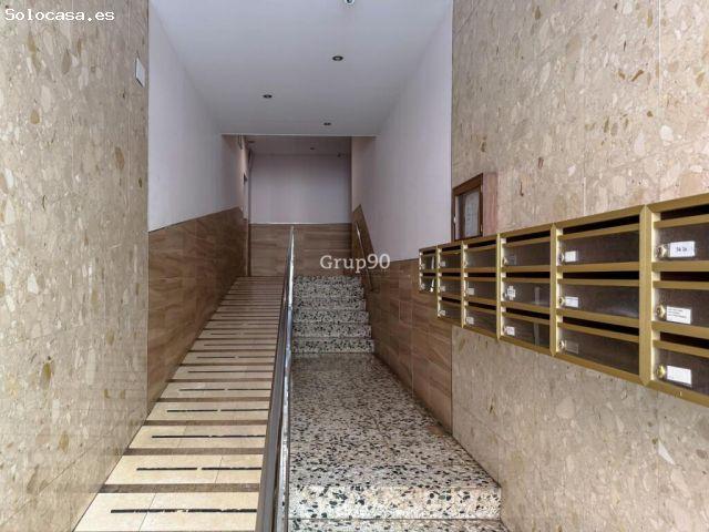 ? Piso exterior de 89 m² en la zona de Plaça Europa