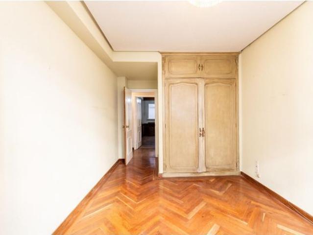 Piso exterior 4 dormitorios, amueblado o sin amueblar, para alquiler temporal