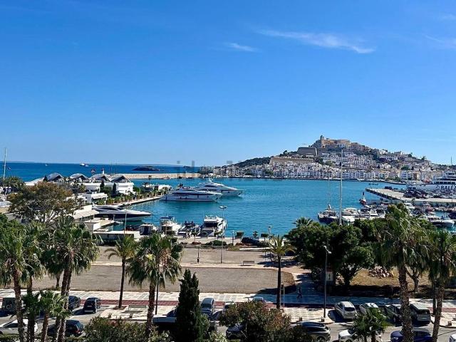 Piso, Eivissa