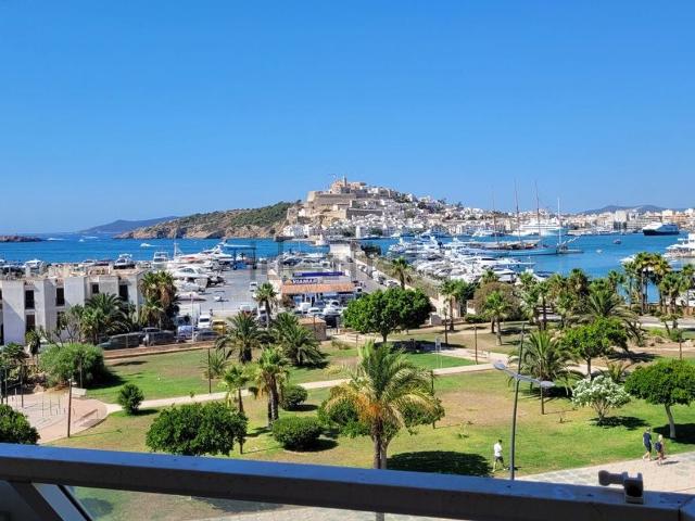 Piso, Eivissa