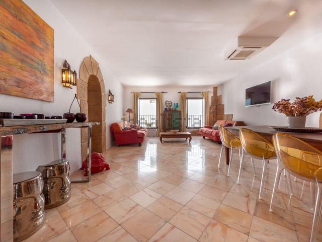 Piso, Eivissa