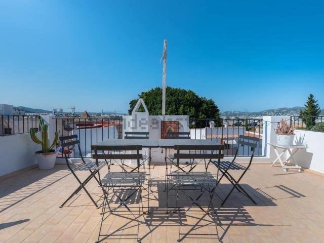 Piso, Eivissa
