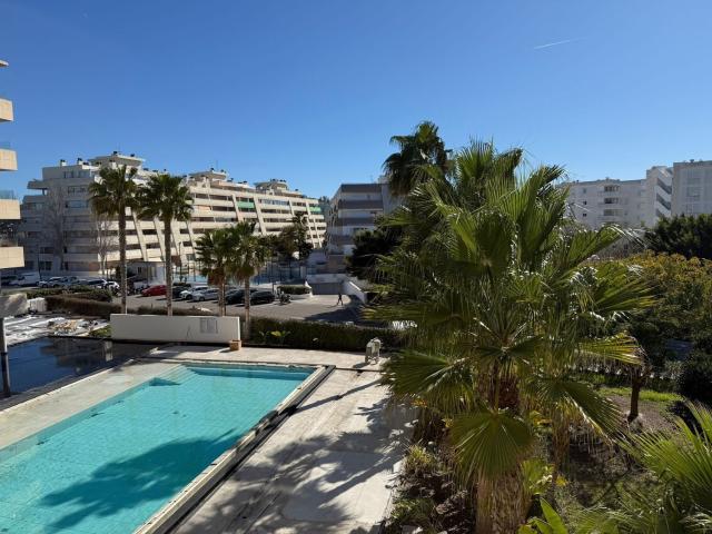 Piso, Eivissa