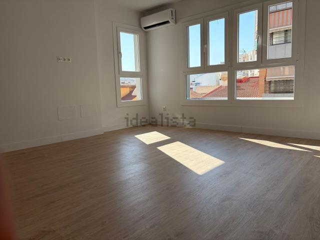 Piso, El Molinillo Capuchinos, Málaga