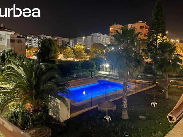 Piso, El Consul El Romeral, Málaga