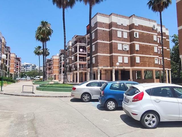 Piso, El Consul El Romeral, Málaga