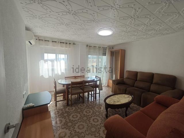 Piso, Elda