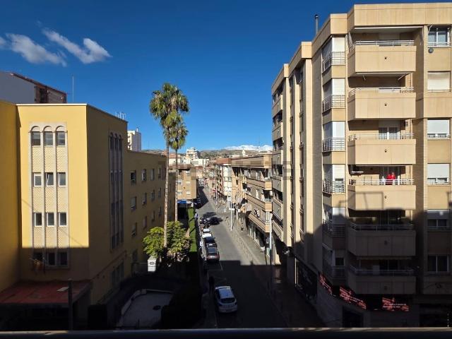 Piso, Elda