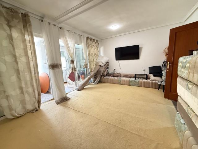 Piso, Elda