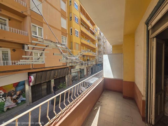 Piso, Elda