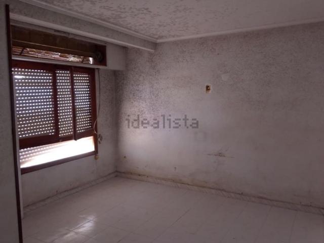 Piso, Elda