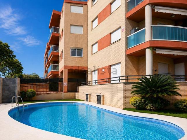 Piso, Els Esquirols, Cambrils