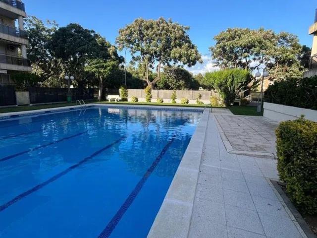 Piso, Els Esquirols, Cambrils