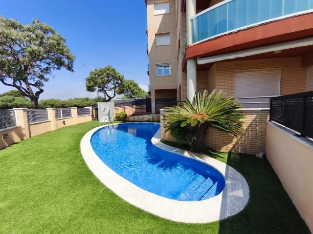 Piso, Els Esquirols, Cambrils