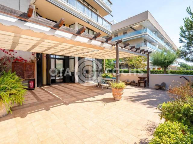 Piso, Els Esquirols, Cambrils