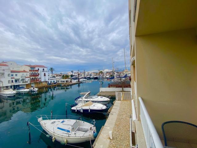 Piso, Empuriabrava