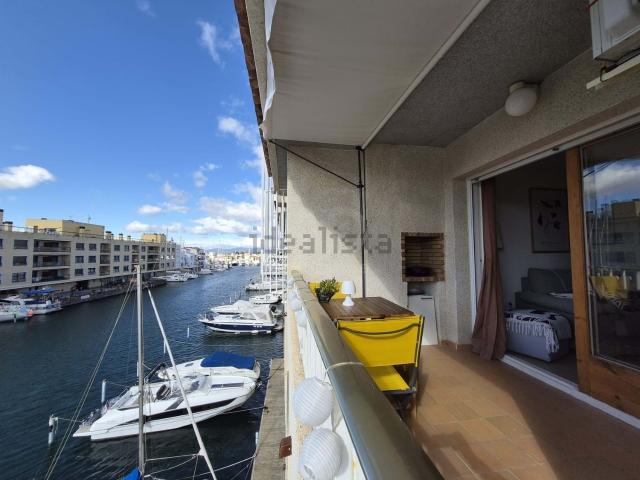 Piso, Empuriabrava